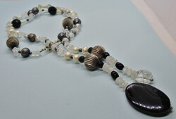 Szép régi hosszú valódi  gyöngy, hegyikristály, opál, rutilkvarc  stb.. nyaklánc  ezüst kapocs