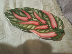 Domborműves zöldség tányér