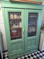 Zöld retro konyhai kredenc, szekrény
