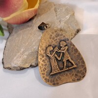 Réz iparművész  medál  4  cm-es