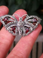 Gyönyörű gránát köves ezüst bross