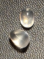 ELADÓ 2 db Holdkő (Ásványtani nevén adulár)