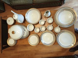 Eladó antik csehszlovák porcelán ét- és teáskészlet – MZ (Moritz Zdekauer)