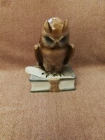 Zsolnay porcelán nagy könyvön ülő bagoly!