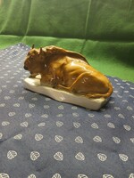 Zsolnai fekvő bölény