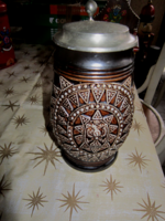 Vintage dombor mintás  korsó kupa ón tetővel Marzi & Remy