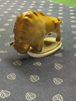 Zsolnay kis bölény