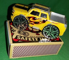 MINŐSÉGI REALzSTAR ReALTOY - MONSTER TRUCK -BIG FOOT kisautó játék autó a képek szerint