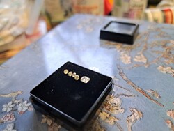 Valódi természetes gyémantok 5db egyben 0.13ct