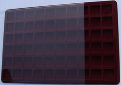 Érmetálca, érmetábla, kitüntetés tálca 60 négyzetes fészkű, vastag tetővel, Schulz gyártmány