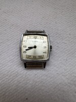 Luch Szovjet nöi óra 20x21 mm tokméret, működik, kézi húzós