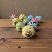 (v45 )  10 db-os vintage stílusú kézzel festett porcelán bútorgomb szett