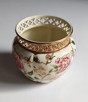 Zsolnay kézzel festett porcelán kaspó – áttört peremmel, aranyozott virágdekor, makulátlan állapot