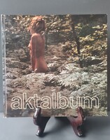 Corvina kiadó : aktalbum / lengyel fotóművészek munkái antikvár könyv