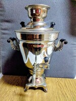 Régi szovjet elektromos szamovár