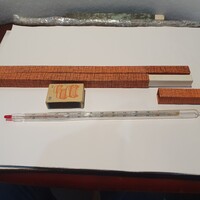 Retro thermometer measuring up to 100°C for rednecks, Kádár style chemistry laboratory
