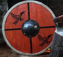 3 db Umbó,pajzsdudor,pajzsközép eladó,egyben. 3mm vastag,22cm átmérő,vaslemez. kovácsolás.