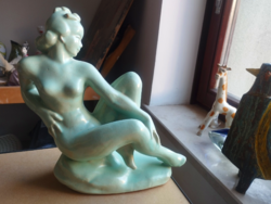 Komlós ülő akt nagy méret!