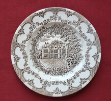 Angol jelenetes barna porcelán kistányér süteményes tányér