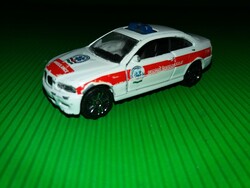 MAJORETTE magyar matricás BMW M3 mentőautó, , nyitható ajtós fémautó, 1:59, fehér a képek szerint