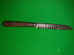 Antik német  fa nyelű SOLINGEN konyhai dekorkés 19 cm ebből 9 cm a penge hossza a képek szerint