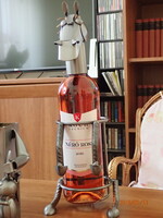 Eredeti Hinz & Kunst bortartó. Ló formájú.