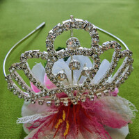 ESKÜVŐ HAD134 - 65m magas Menyasszonyi Tiara, Korona, Hajdísz fésűvel 2. oszt.
