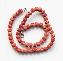 Rusztikus felületű szivacs korall nyakék - gyöngysor, nyaklánc, ékszer