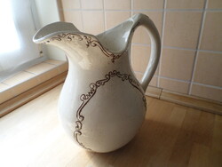 Kerámia mosdókancsó nagyobb méretű