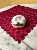 ALT WIEN porcelán bombonier.