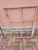 Régi kovácsolt istálló ablak antik vas ablak vas rács