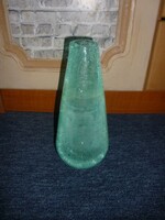Tűrkízkék, tűrkiz-zöld Karcagi fátyol üveg váza 25 cm-s
