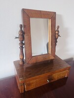 Biedermeier borotválkozó tükör.