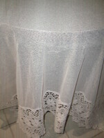 Gyönyörű vintage stílusú széles csipkés függöny