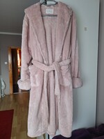 F & F női köntös