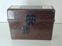 Második világháborús német katonai Feldfernsprecher FF33 Wehrmacht tábori telefon bakelit doboz 1943