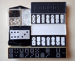 Retro vintage orosz szovjet műanyag bakelit domino csomag játék gyűjtemény