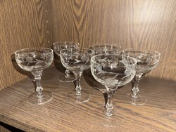 Üvegpohár készlet, gravírozott, talpas vintage likőrös / desszertes pohár készlet