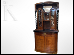 Antik neoreneszánsz tálalószekrény