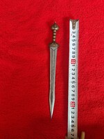 LEVÉLBONTÓ GLADIUS