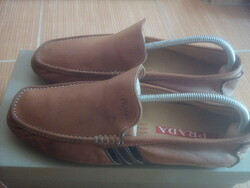 Prada luxus bőrcipő, mokaszin, loafer 42/43