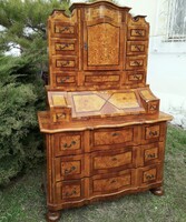 Mária Terézia stílusú Tabernákulum, írószekrény. / Intarziás