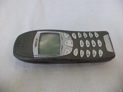 Nokia 6210 retro mobiltelefon (2896)