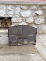 Kemence ajtó 70 cm X 56 cm .Sok  100 Aukció és Akció a termėkeim között
