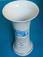 Hollóházi váza Veszprémi látképpel , Megyei Tanács , Ifjusái kupa , Honvéd Schönherz felírat