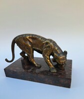 Ismeretlen alkotó : Tigris, bronz szobor