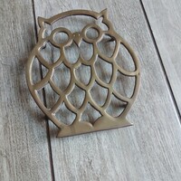 Szép régi baglyos réz alátét (16x13,5x1,5 cm)