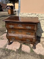 Kis festendő régi hasas  komód 66/68x38 eladó 35000 ft