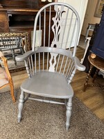 Tömör fa nagy karfás szék eladó 30000 ft bp.17 ker