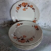 Süteményes tányér